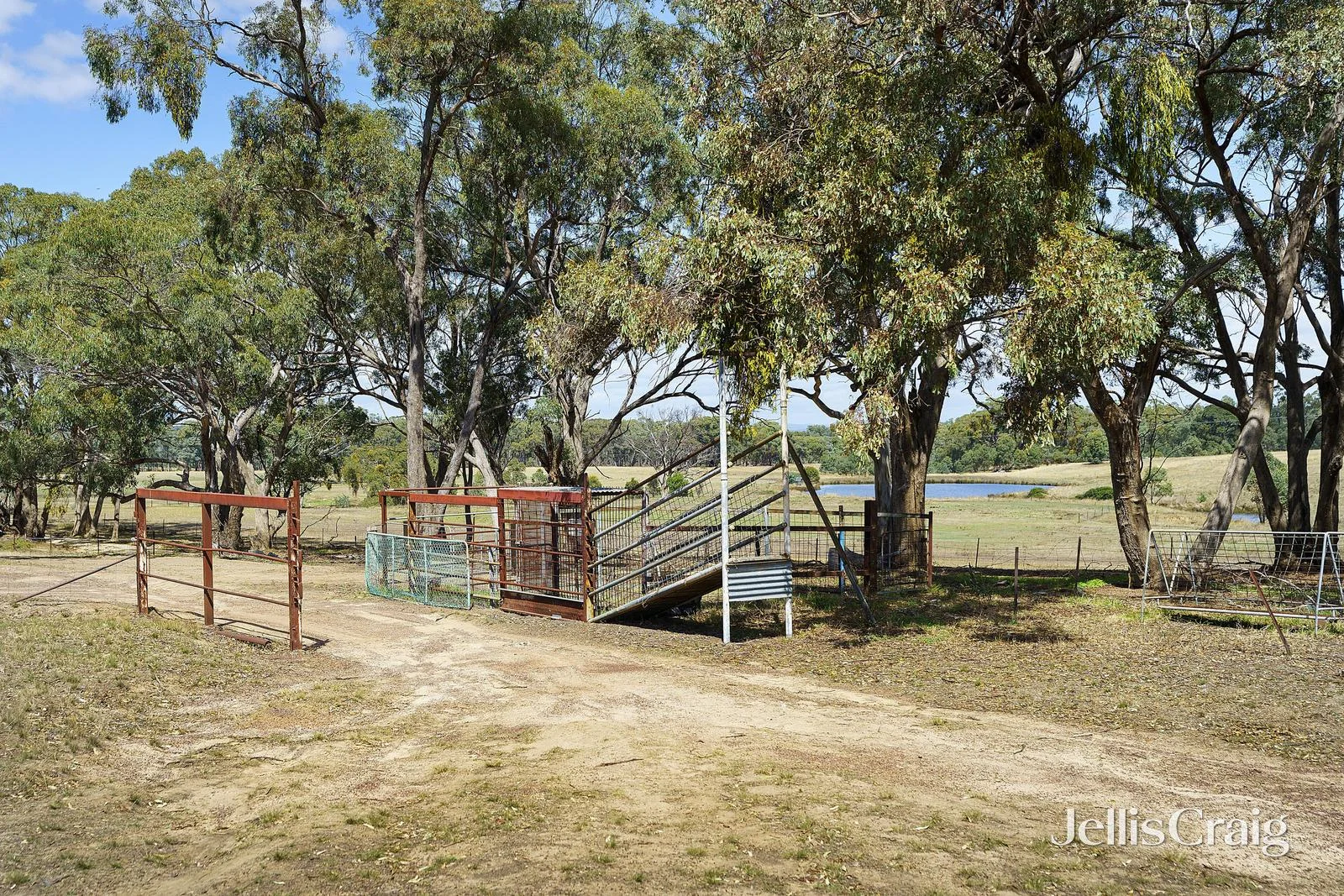 Additional image 34 of 64 Sells Lane, Maldon VIC 3463