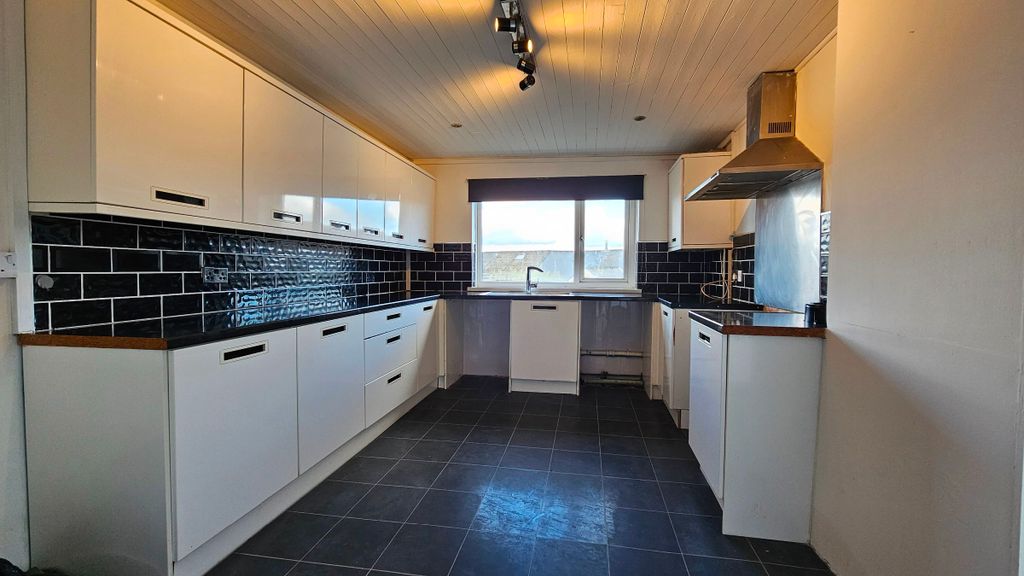 Additional image 3 of 2 bed terraced house to rentPennant Street, Ebbw Vale NP23