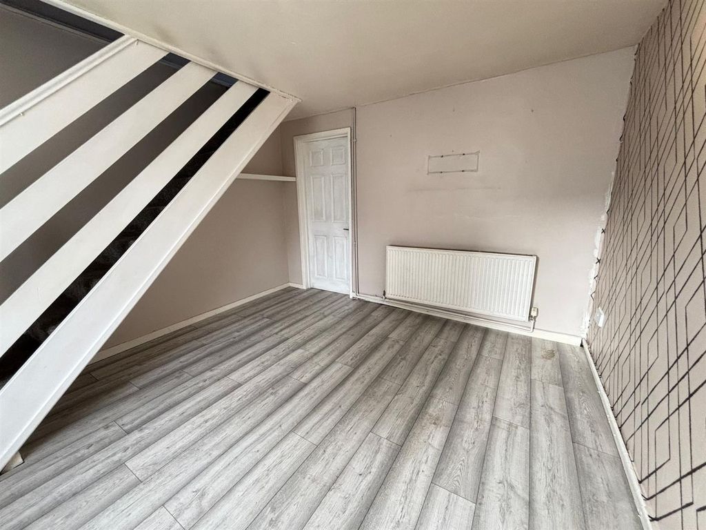 Additional image 3 of 2 bed terraced house to rentHigh Street, Rhymney, Tredegar NP22