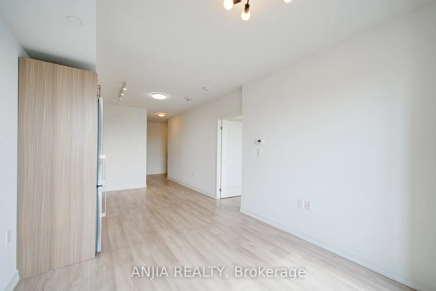 Additional image 14 of 1028 Mcnicoll Avenue 1213