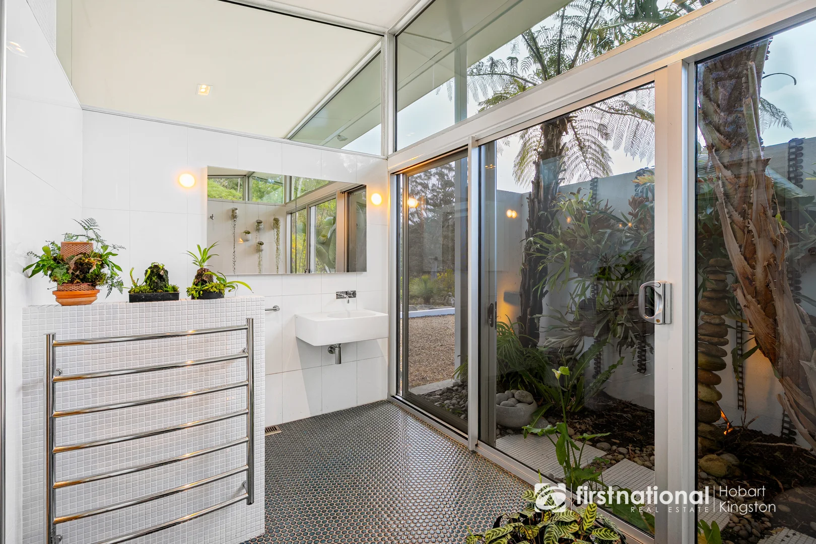 Additional image 18 of 60 Old Summerleas Road, Kingston TAS 7050