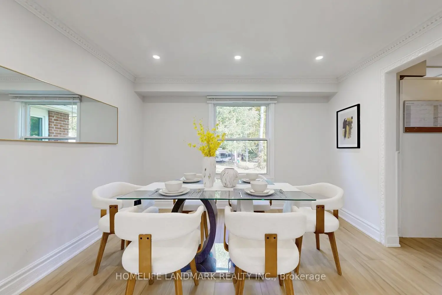 Additional image 9 of 20573 Yonge Street