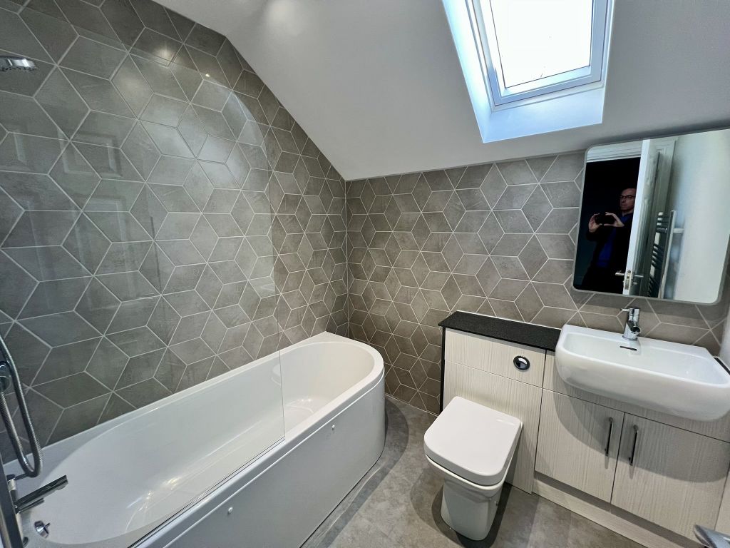 Additional image 9 of 3 bed detached house to rentClos Y Fedw, Rhydargaeau, Carmarthenshire SA32