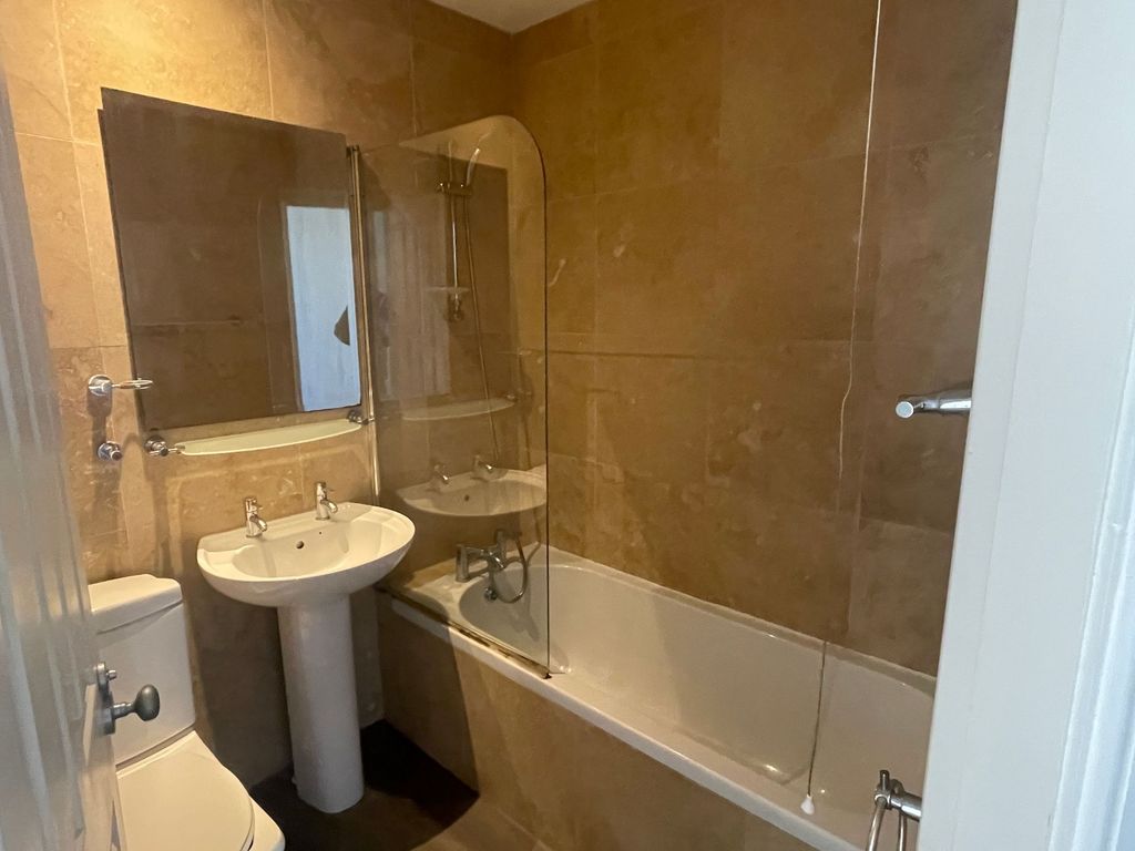 Additional image 4 of 1 bed flat to rentCrescent Road, Rhyl LL18