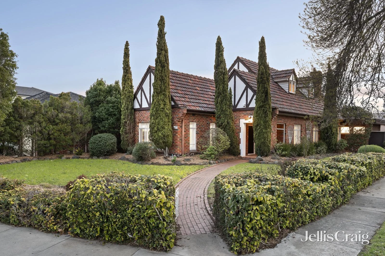 277 Napier Street, Strathmore VIC 3041