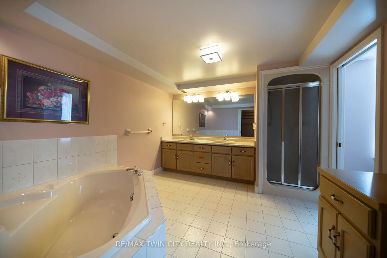 Additional image 15 of 2 Lancaster Street 504