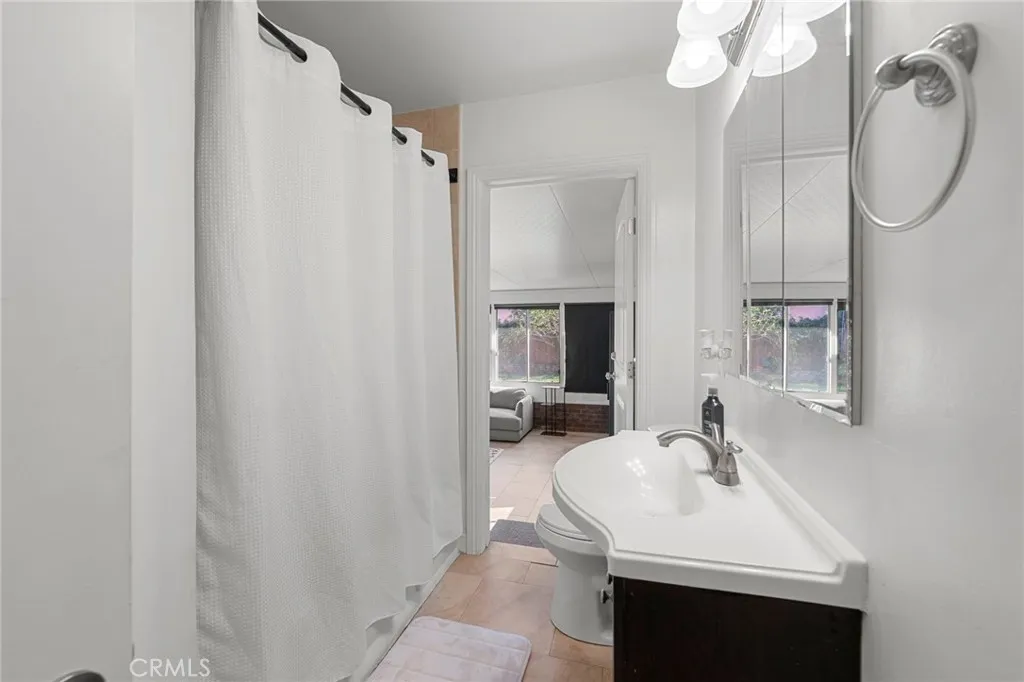 Additional image 47 of 2412 Del Amo, Lakewood, CA 90712