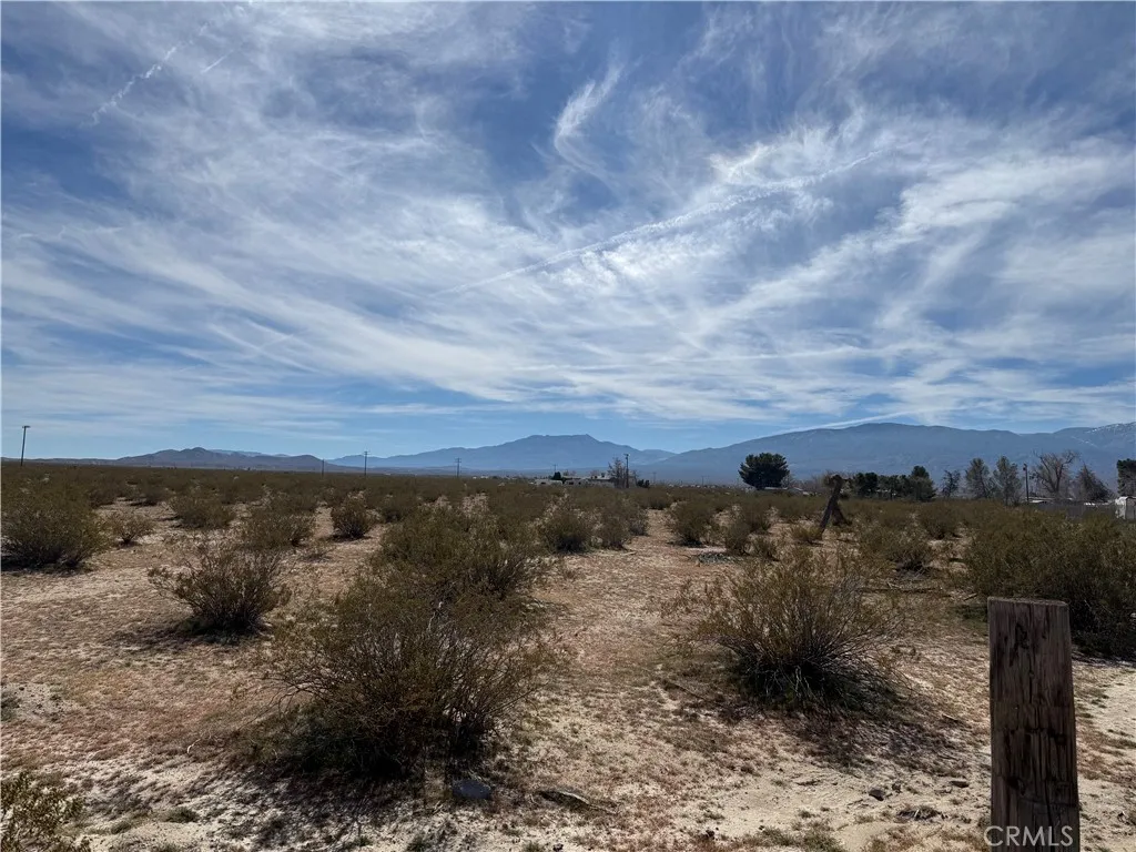 Additional image 12 of 10248 Cavetto Rd, Lucerne Valley, CA 92356