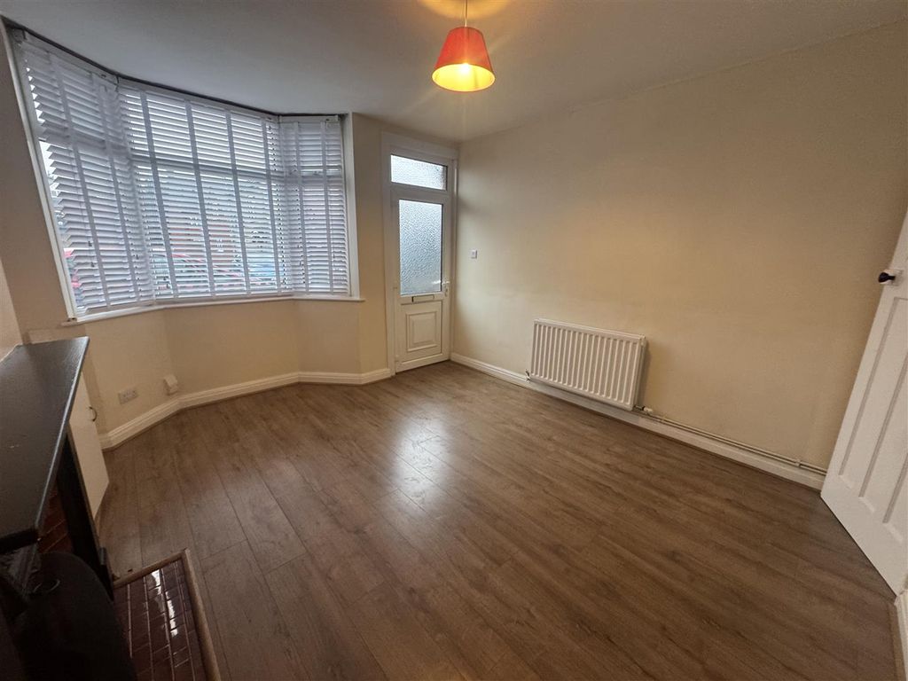 Additional image 4 of 3 bed end terrace house to rentRosebery Avenue, Melton Mowbray LE13