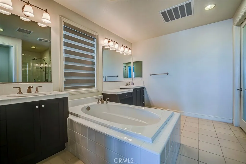 Additional image 47 of 33 Manzanillo, Lake Forest, CA 92630