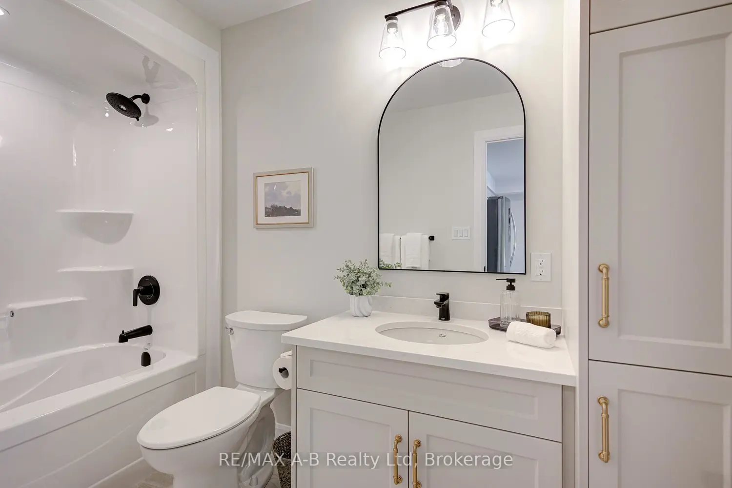 Additional image 16 of 428 Queen Street 3