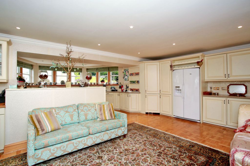 Additional image 9 of 3 bed detached house to rentNorth Deeside Road, Aberdeen AB15