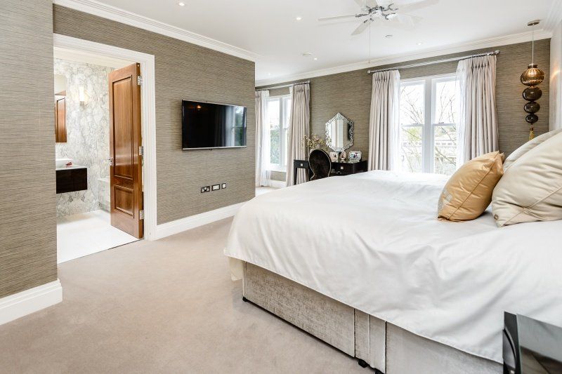 Additional image 11 of 5 bed terraced house to rentKings Road, Windsor, Berkshire SL4