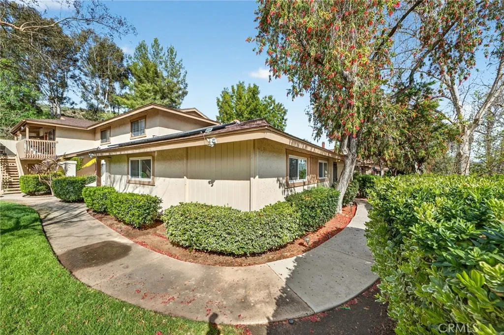 Additional image 46 of 8952 Fletcher Valley Dr, Santee, CA 92071