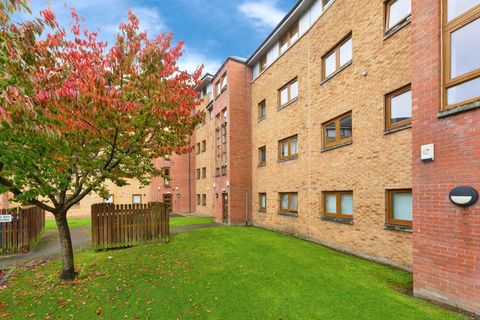 181 Craighall Road, Glasgow G4