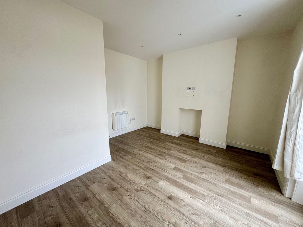 Additional image 2 of 1 bed flat to rentSt. Marks Road, St. Helier JE2