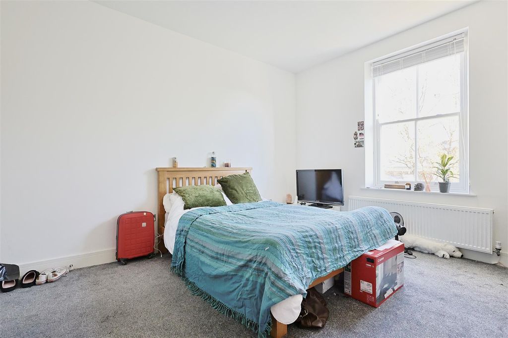 5 bed shared accommodation to rentSummerhill Terrace, Summerhill Square, Newcastle Upon Tyne NE4 photo 4