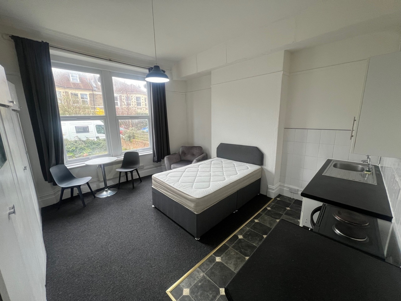 Bedsit, Chesterfield Road, BS6, N1 7GU