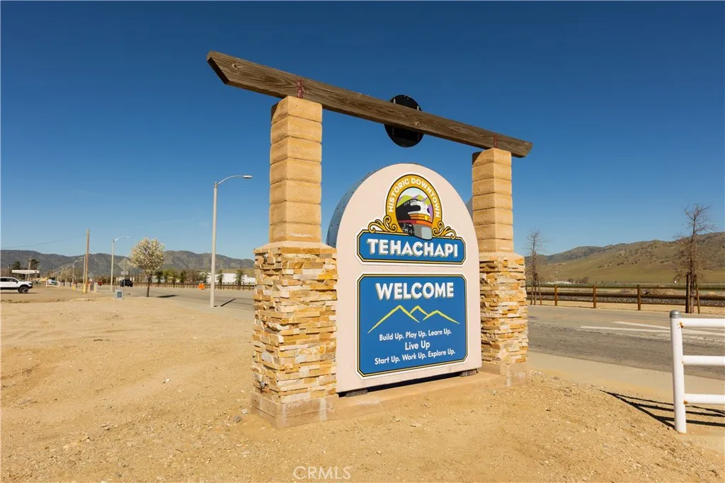 Additional image 37 of 49513 Michael Ave, Tehachapi, CA 93561