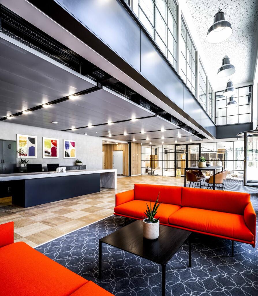 Additional image 3 of 10 Bricket Road, St Albans, AL1 3JX