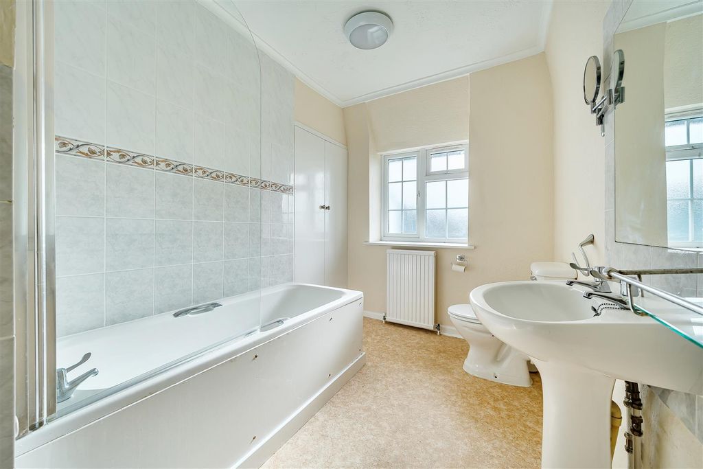 Additional image 14 of 4 bed detached house to rentWest Grimstead, Salisbury SP5
