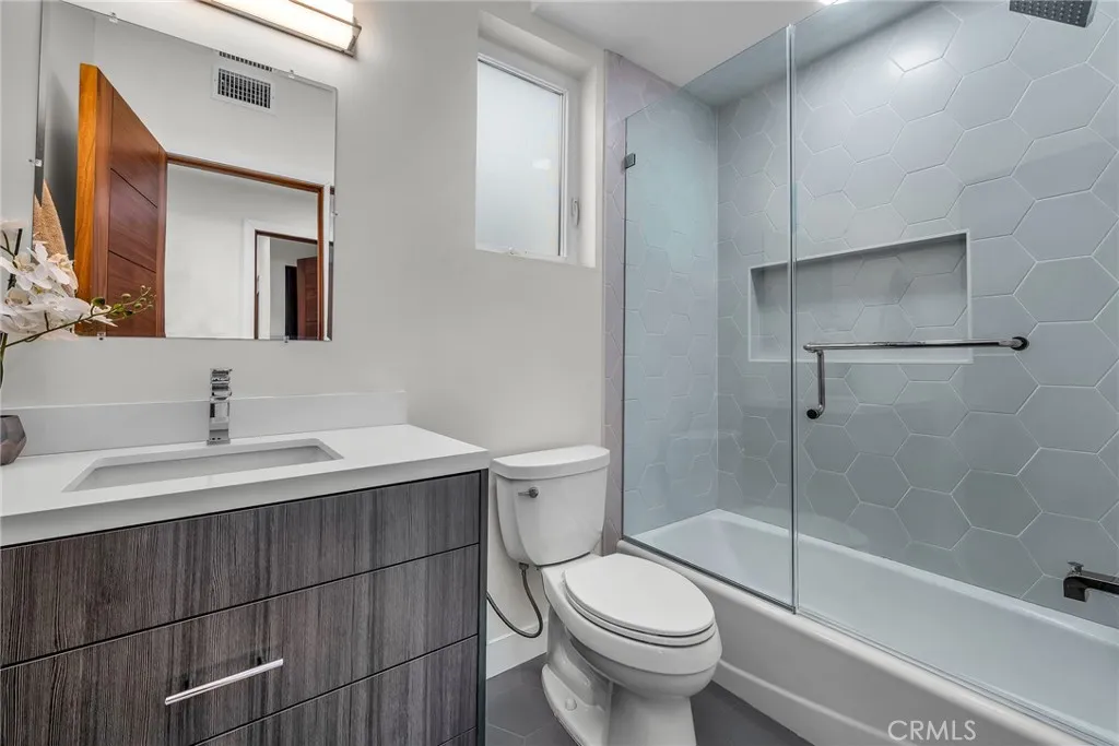 Additional image 69 of 130 S Prospect Ave Unit A, Redondo Beach, CA 90277