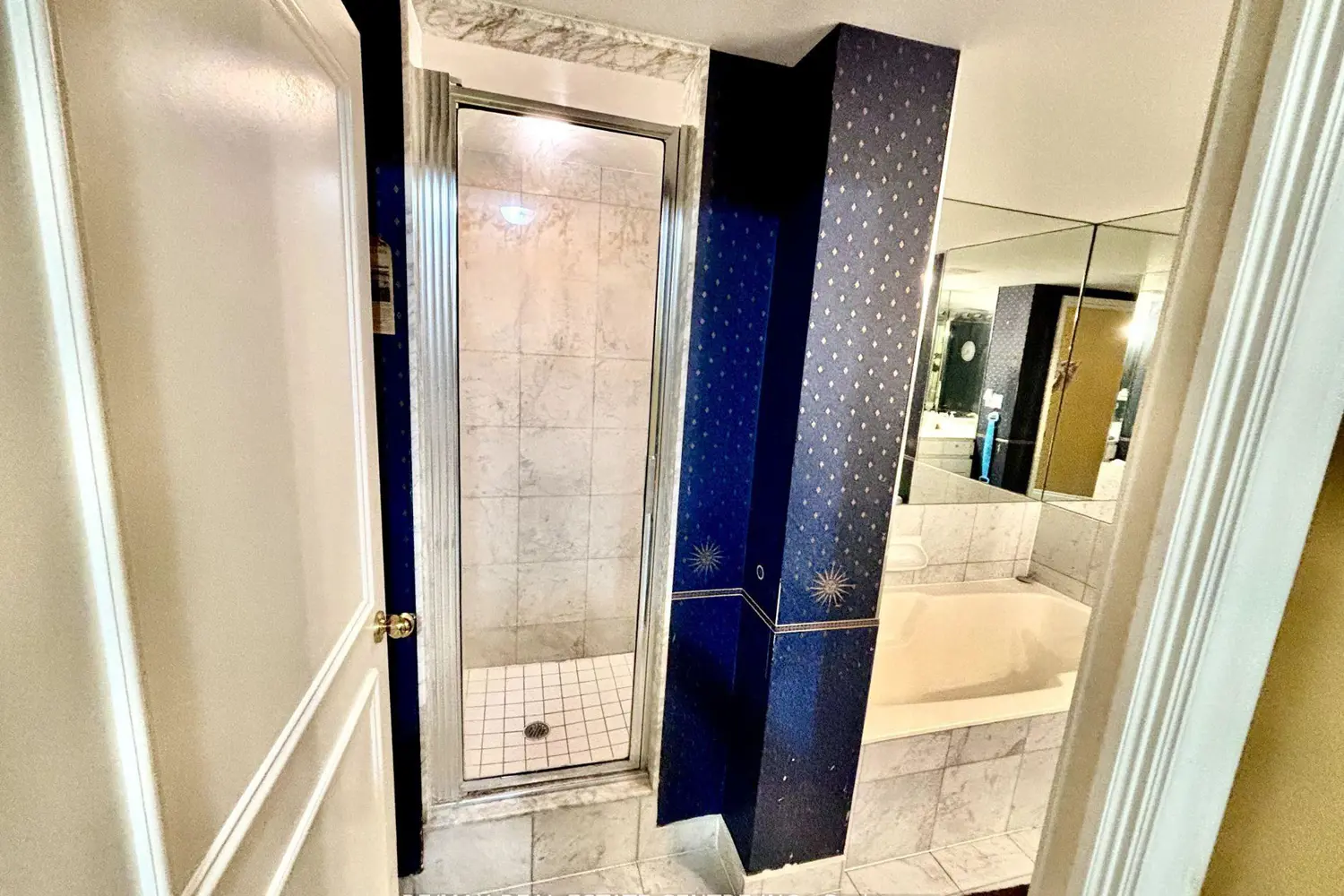 Additional image 15 of 1 Palace Pier Court 2407