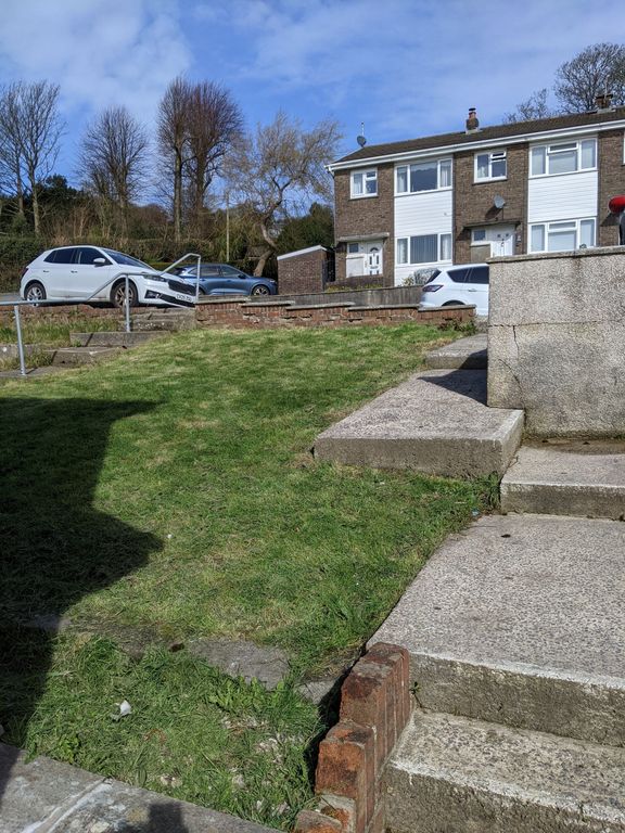 Additional image 3 of 3 bed semi-detached house to rentMaes Yr Haf, Pwll SA15
