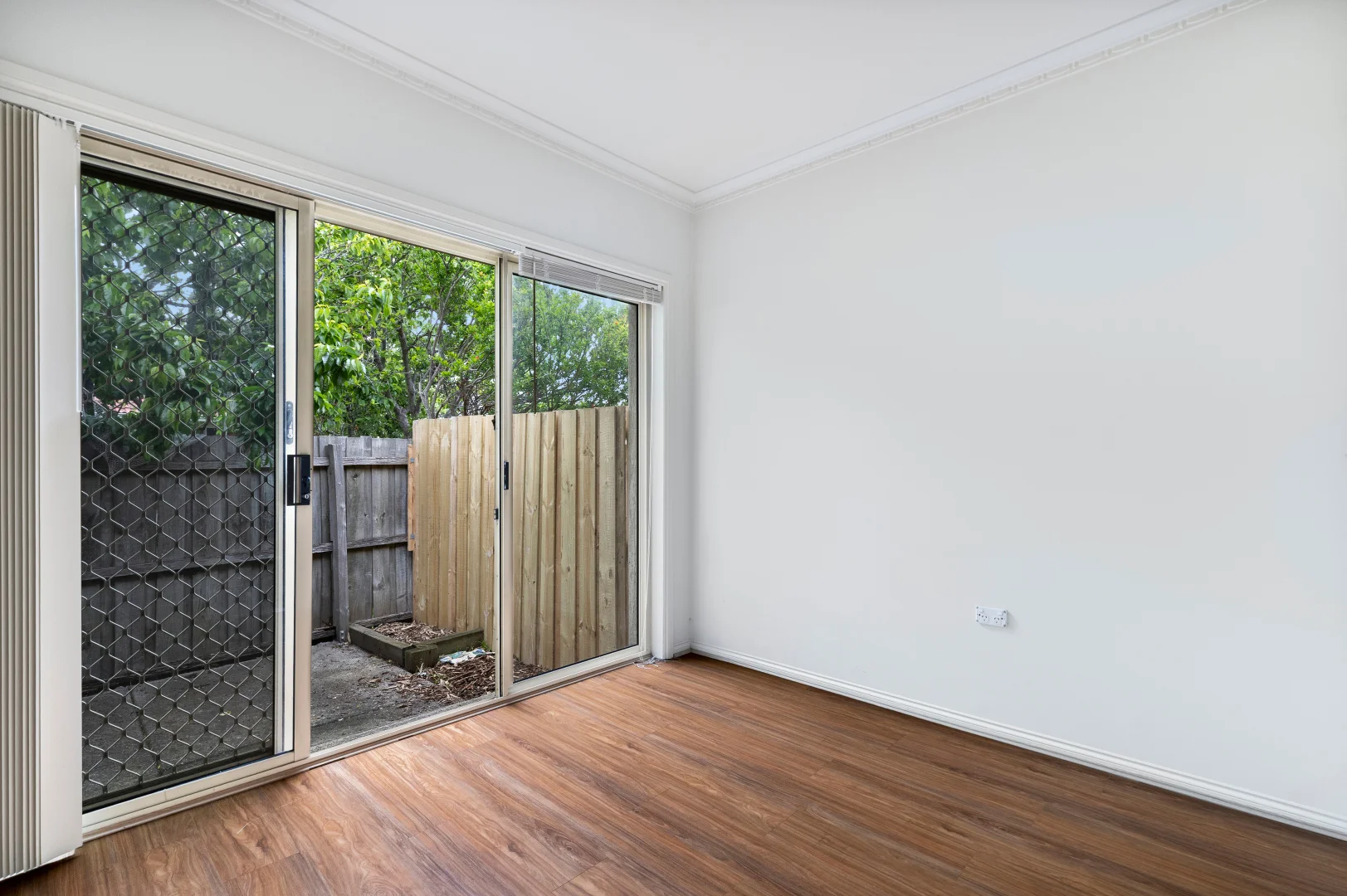 Additional image 8 of 4/160-162 Mcfees Road, Dandenong North VIC 3175
