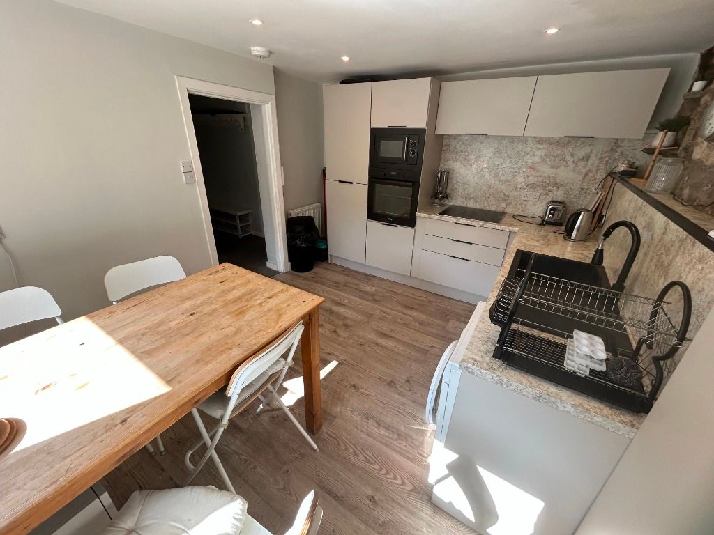 Additional image 5 of 3 bed flat to rentBaker Street, Stirling Town, Stirling FK8