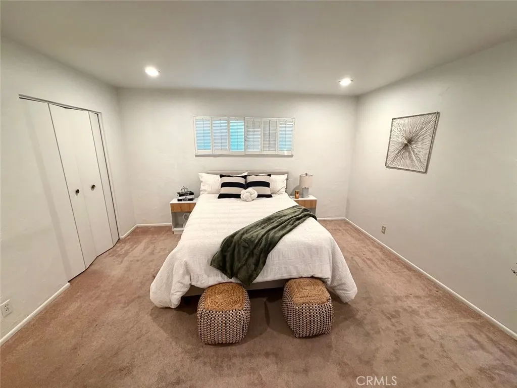 17965 Wellington Ave, Tustin, CA 92780