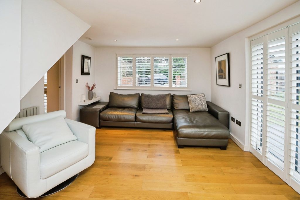 Additional image 8 of 4 bed semi-detached house to rentSealand Road, Sealand, Deeside, Flintshire CH5