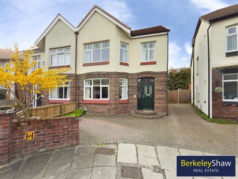 Abbotsford Gardens, Liverpool L23
