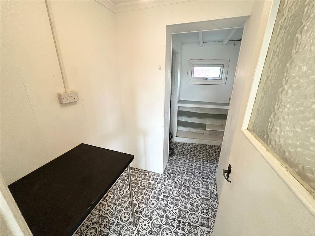 Additional image 7 of 2 bed terraced house to rentHazel Walk, Croesyceiliog, Cwmbran NP44