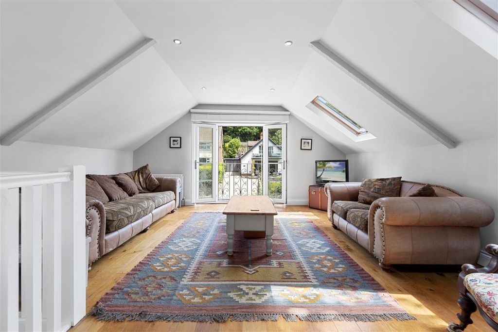 Additional image 13 of 2 bed detached house to rentRotherslade Road, Langland, Swansea SA3