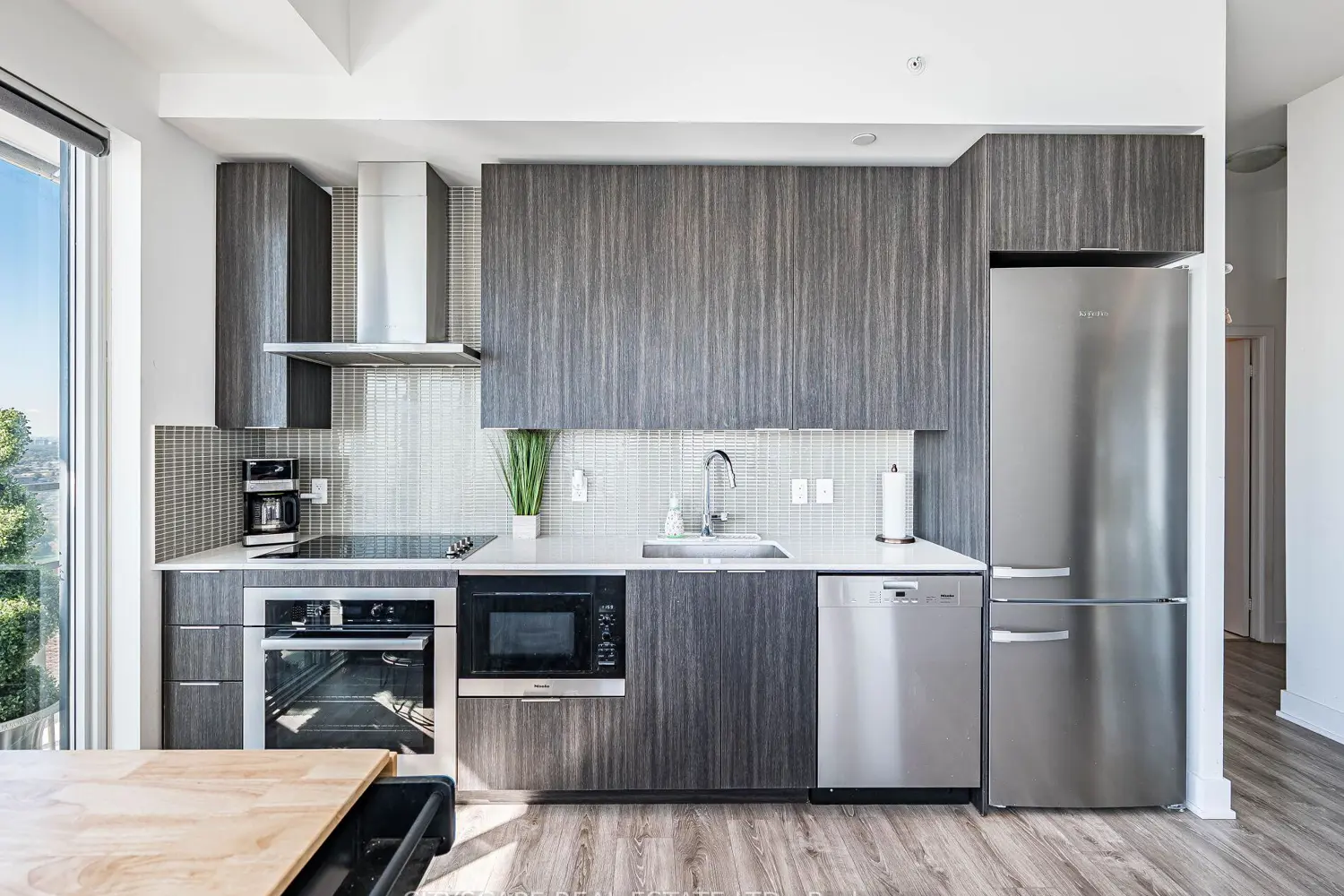 Additional image 12 of 20 Shore Breeze Drive 4410