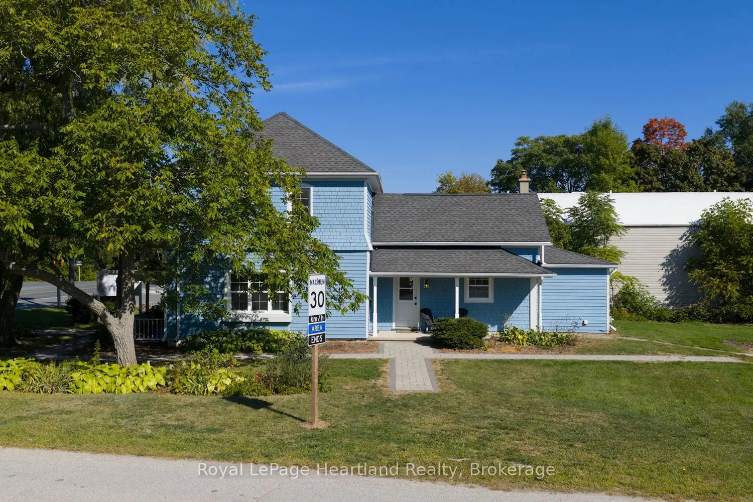 Additional image 2 of 5 The Square