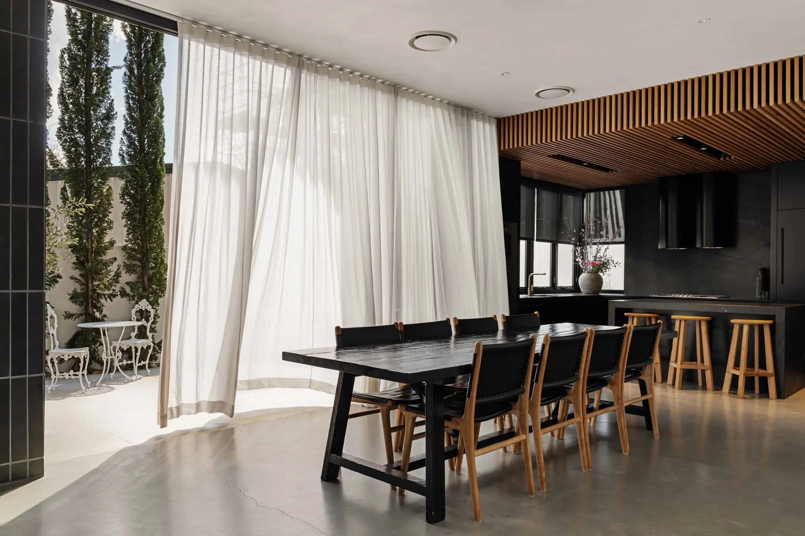 Additional image 4 of 77 Newdegate Street, Greenslopes QLD 4120