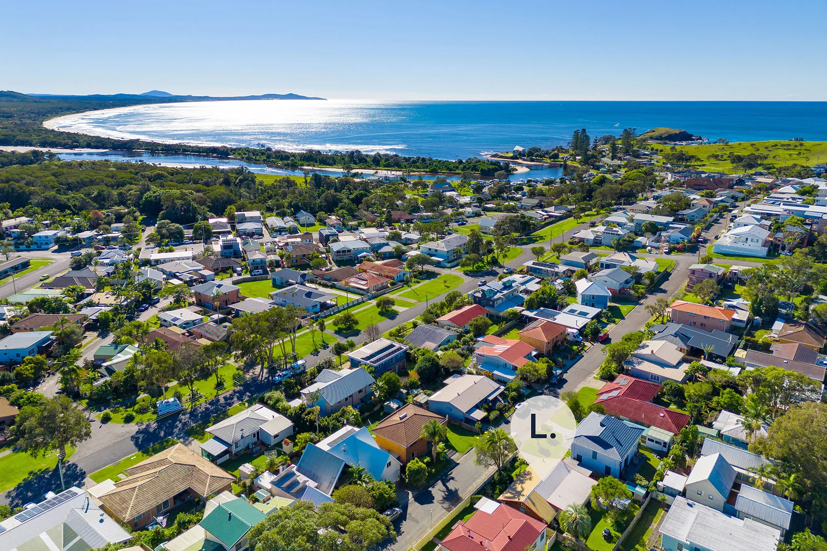 26 Hodgson Street, Crescent Head NSW 2440