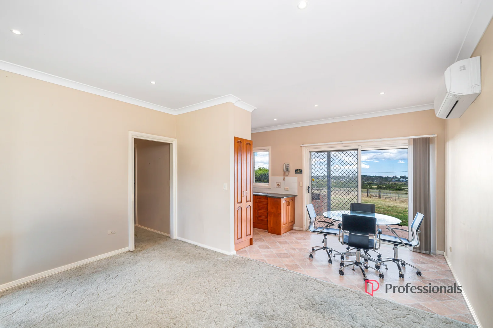 Additional image 15 of 91 Daley Close, The Oaks NSW 2570