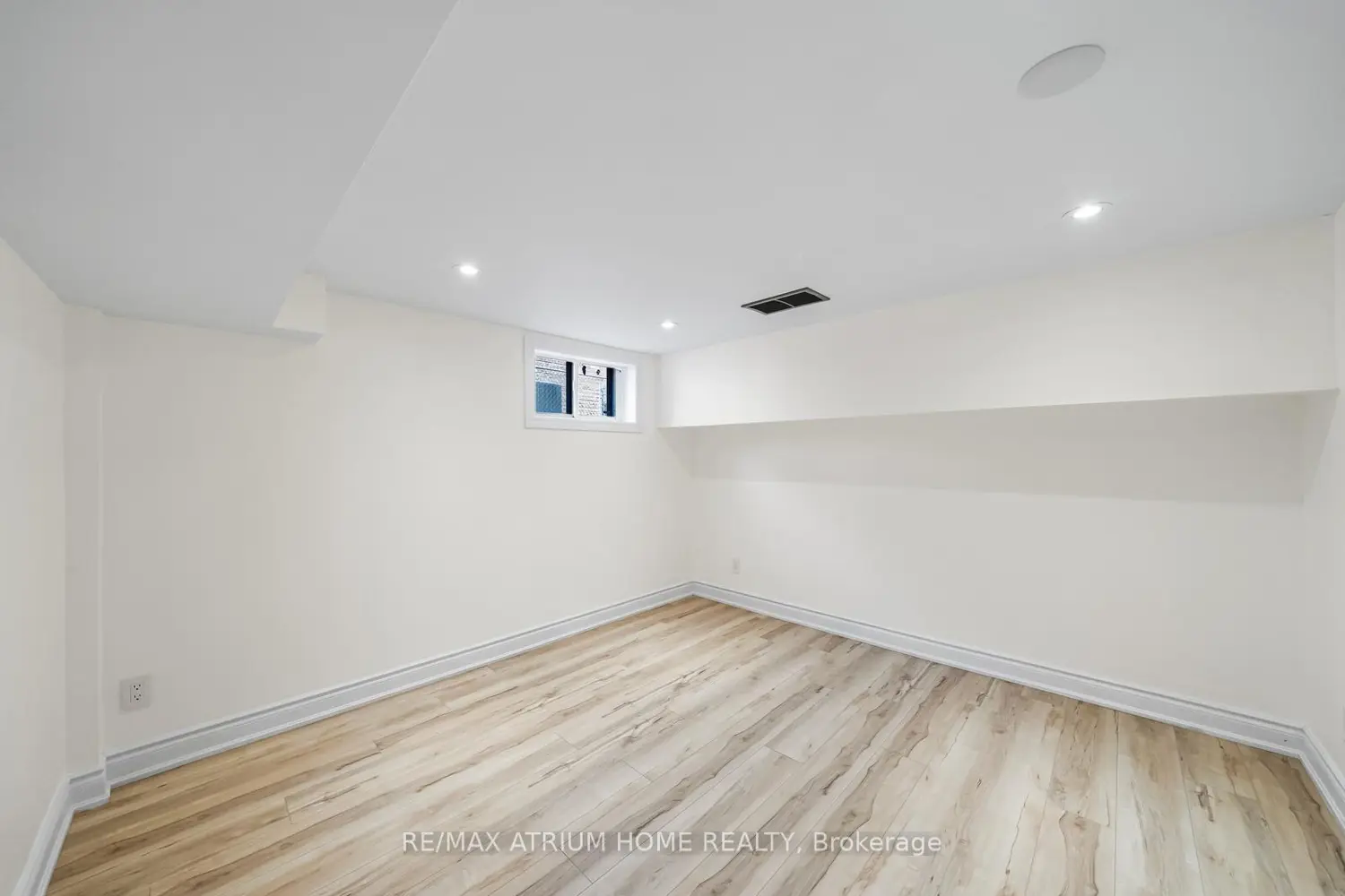 Additional image 9 of 132 Homewood Avenue