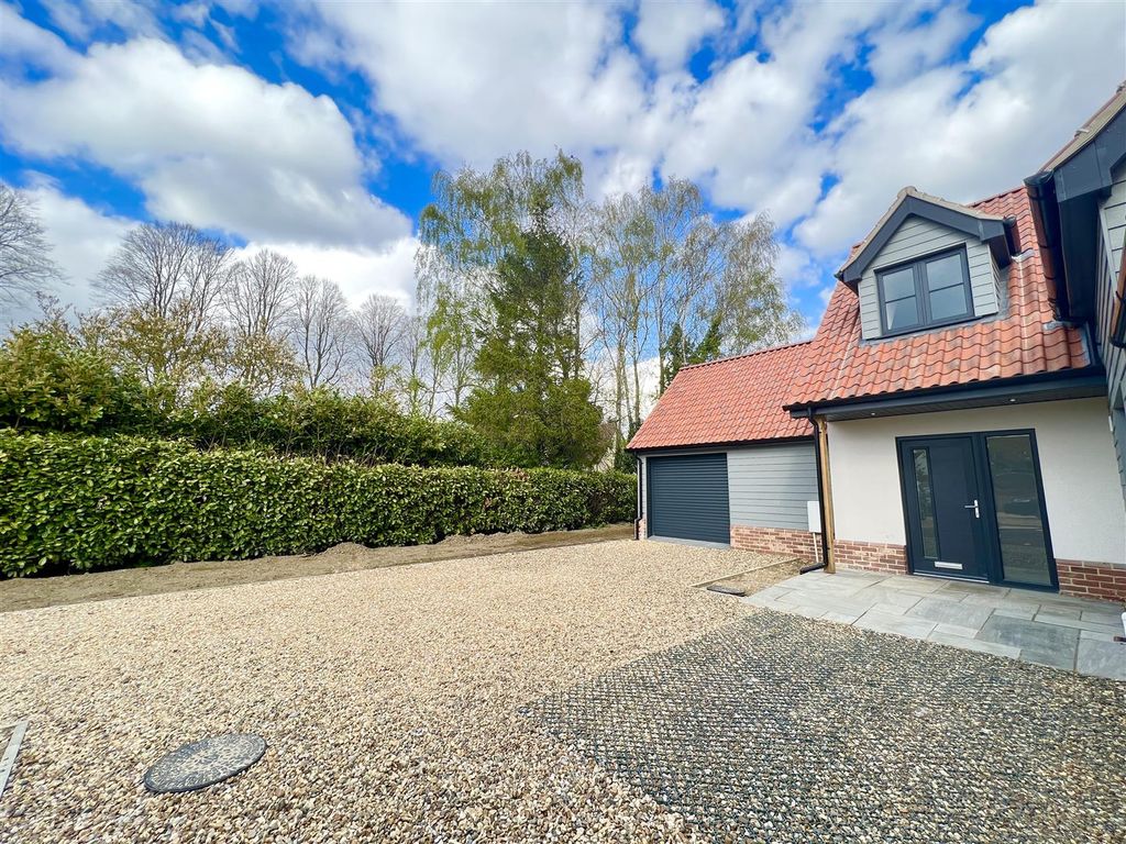Additional image 37 of 4 bed detached house to rentNorton, Bury St. Edmunds IP31