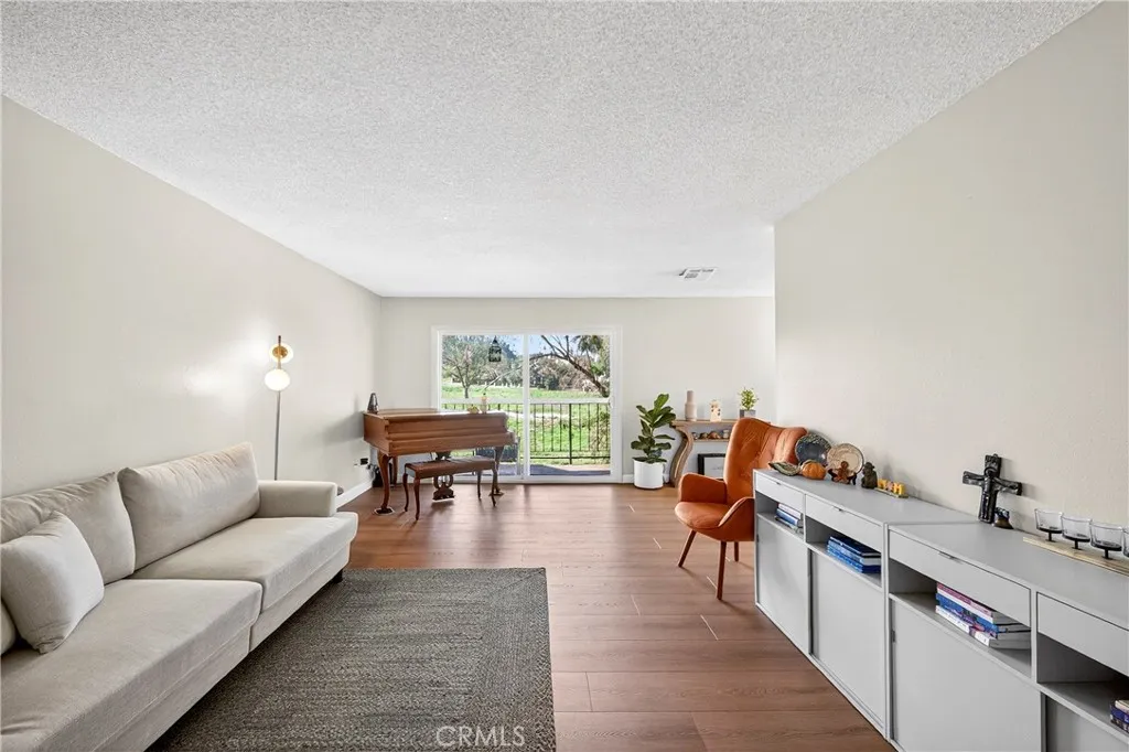 Additional image 6 of 1525 Walnut Leaf Dr Unit 211, Walnut, CA 91789