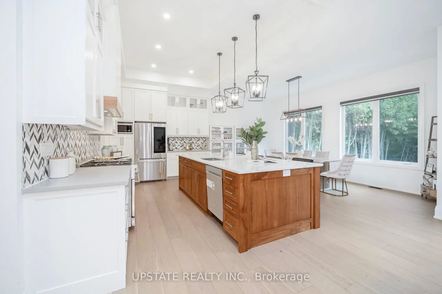 Additional image 6 of 656 Bush Street