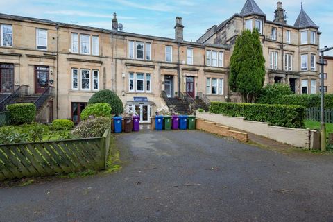 Buchanan Gardens, Hamilton Road, Glasgow G32