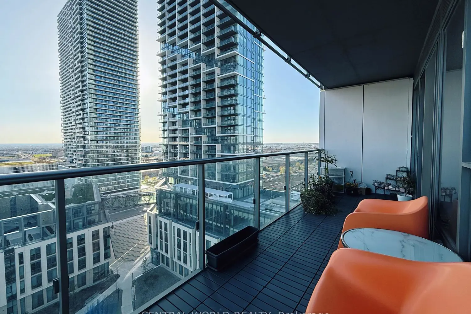 Additional image 14 of 7890 Jane Street 1503