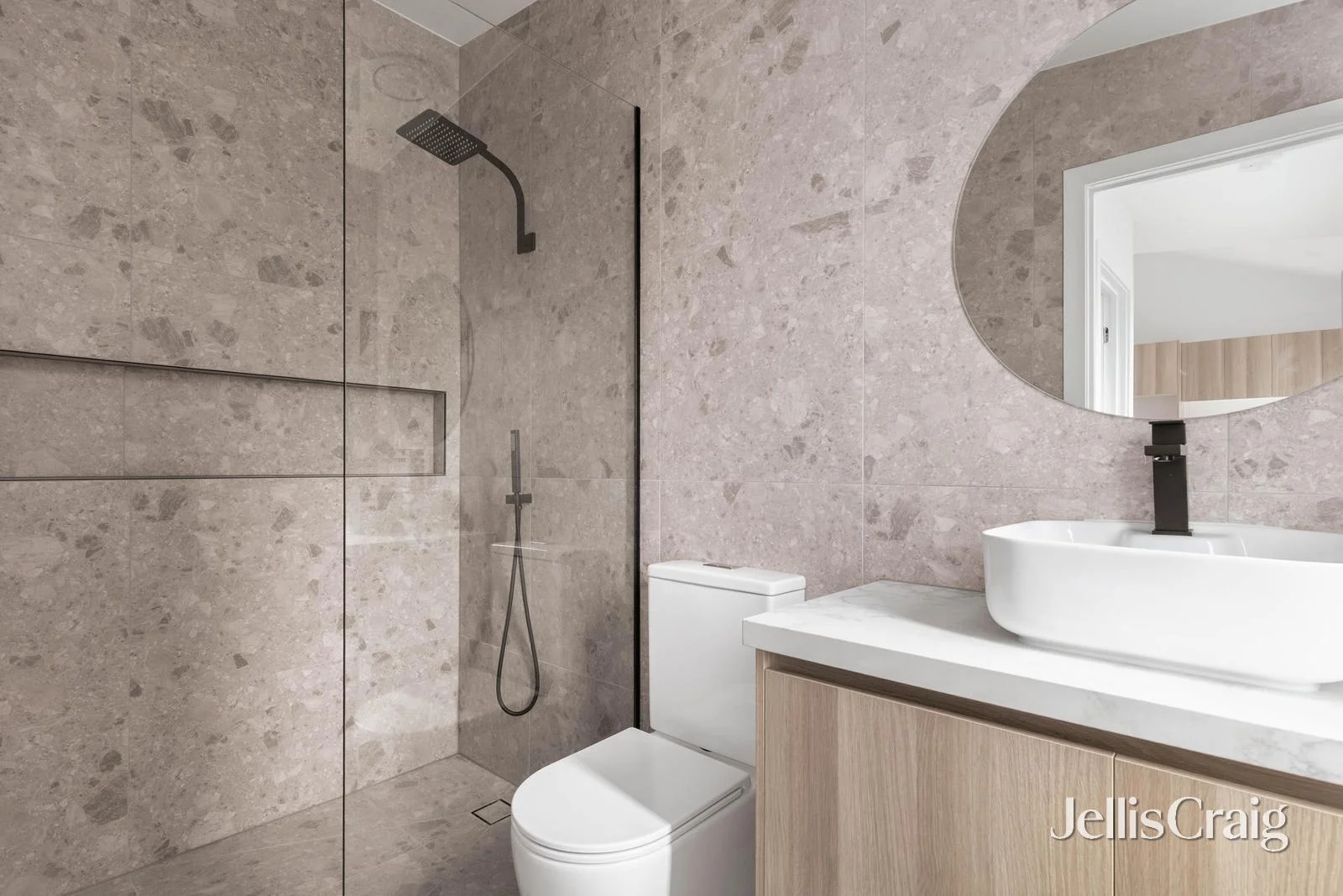 Additional image 13 of 6/117 Blackshaws Road, Newport VIC 3015