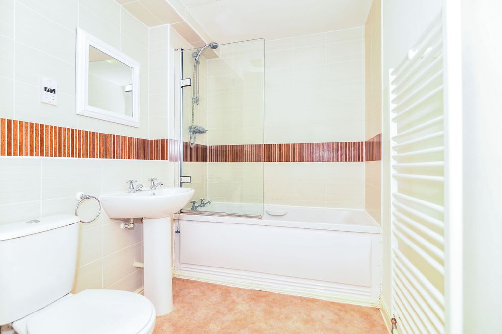 Additional image 7 of 2 bed flat to rentMedina House, Worcester WR5
