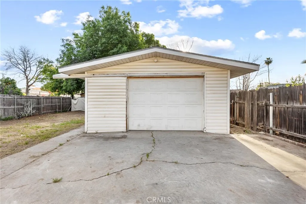 Additional image 18 of 3914 Mckenzie St, Riverside, CA 92503