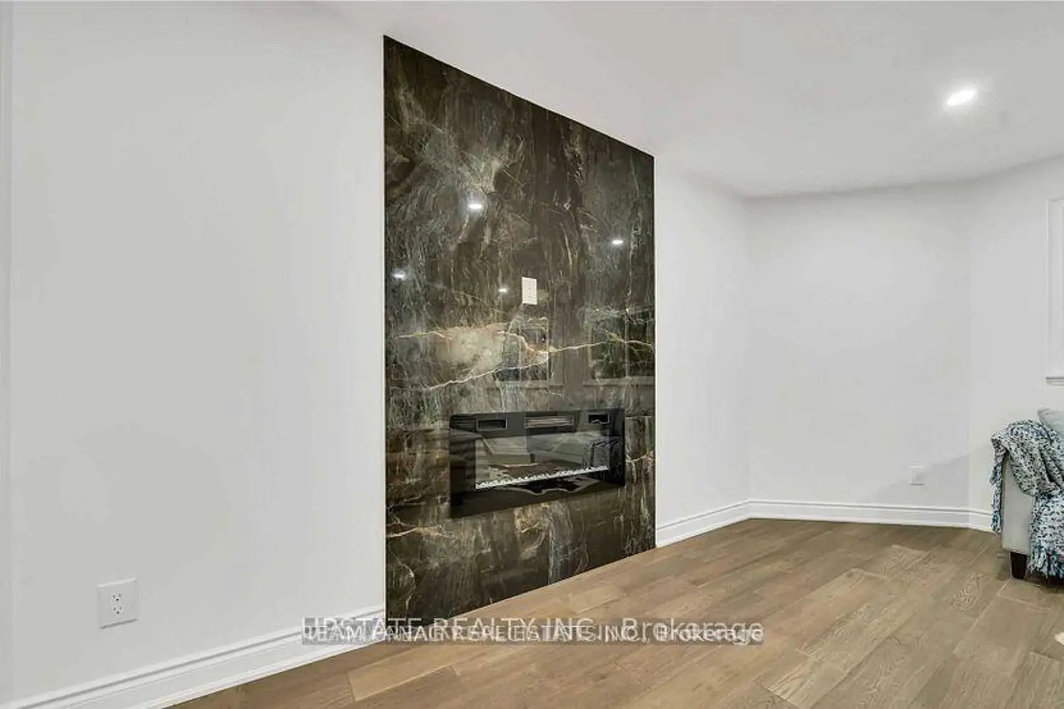 Additional image 13 of 70 Pleasant Valley Place